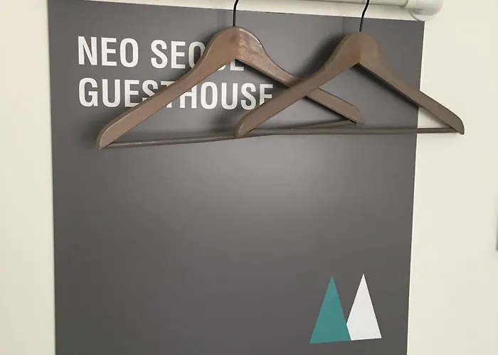 Neo Hostel