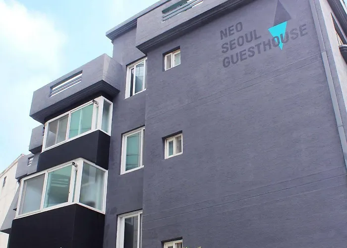Neo Hostel *